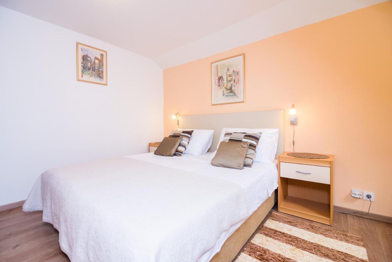 Apartman Neve Ντουμπρόβνικ Εξωτερικό φωτογραφία